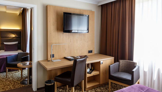 Superior family room